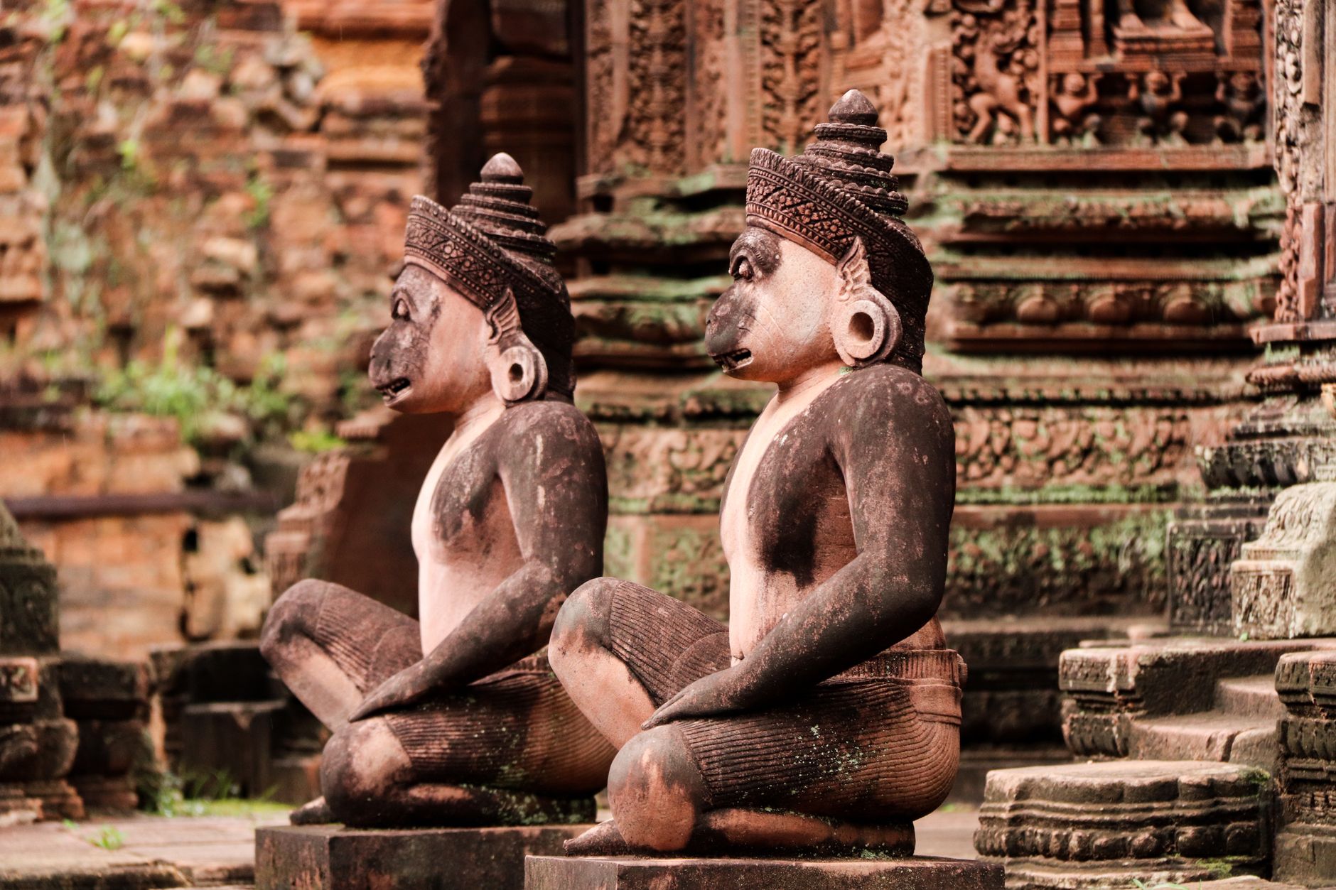 Southeast Asia's Two Kingdoms: Beyond the Numbers